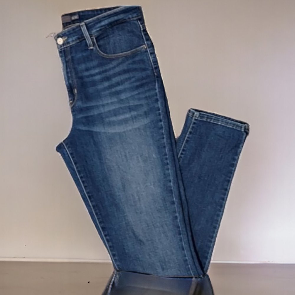 WOMEN'S LEVI STRAUS & CO. 721 JEANS MEDIUM WASHED HI-RISE Jeans SIZE 12/34